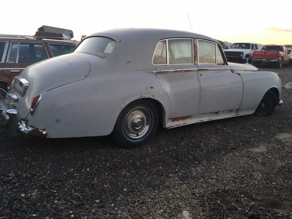 1960 Bentley S2 made into Rolls Royce clone
