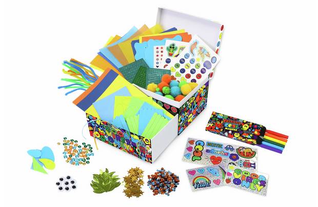 Chad Valley BE U Activity Storage Box 1000 PCS