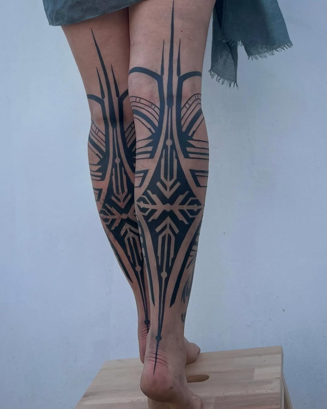 Blackwork tattoo by Dana Avraham