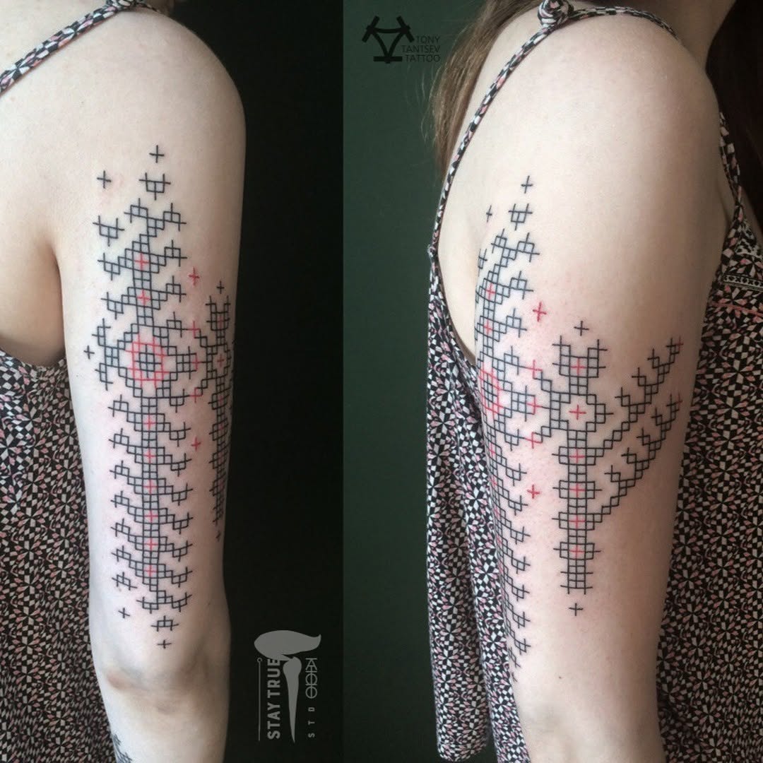 Dotwork tattoo by Jinn Tony