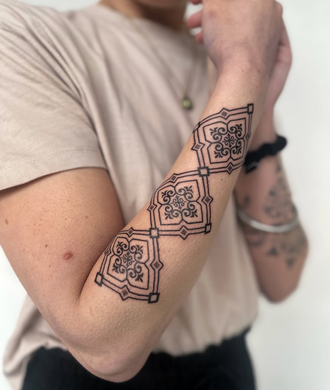 Geometric tattoo by Giada