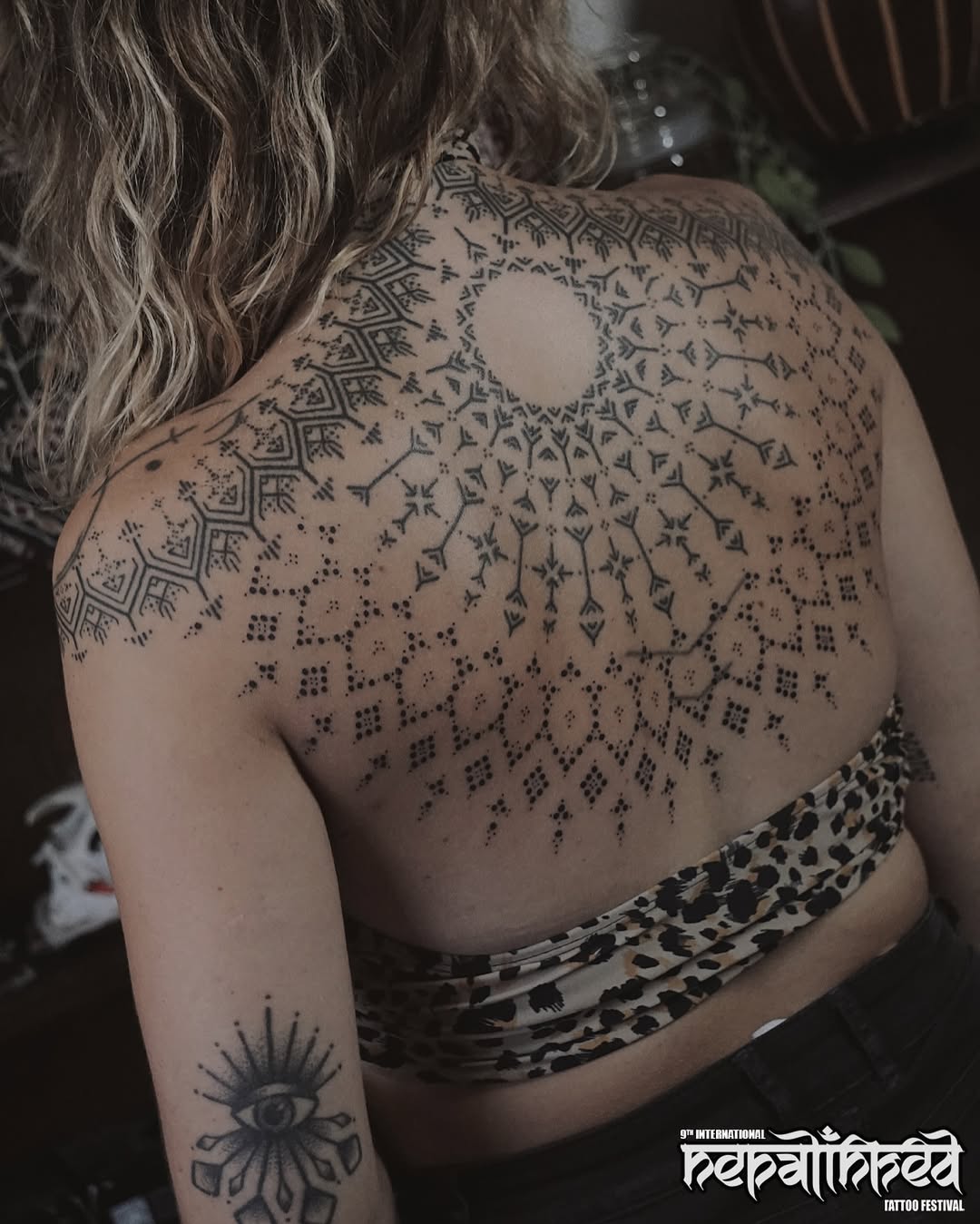 Hand poke tattoo by Arne