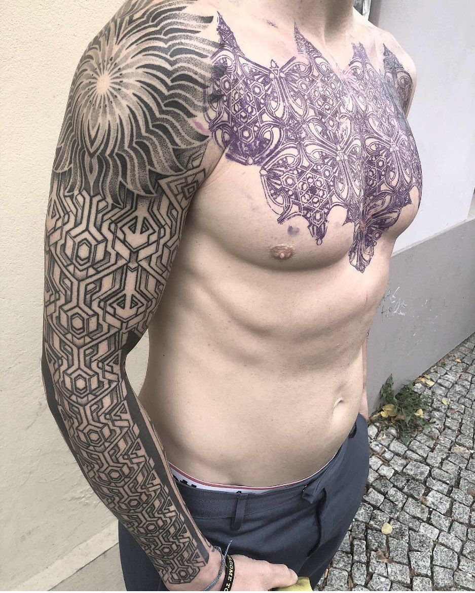 Hand poke tattoo by Arne