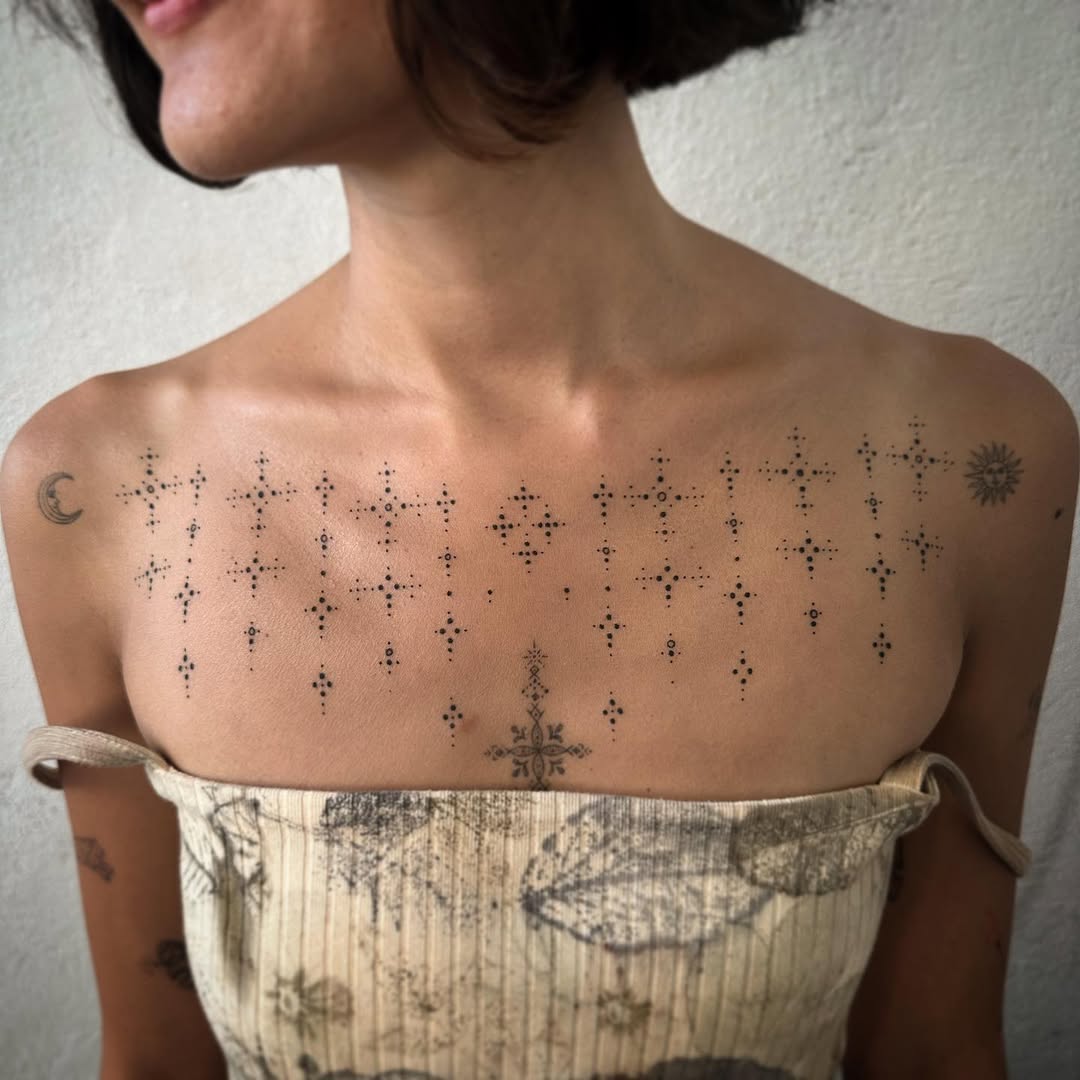Hand poke tattoo by Arne