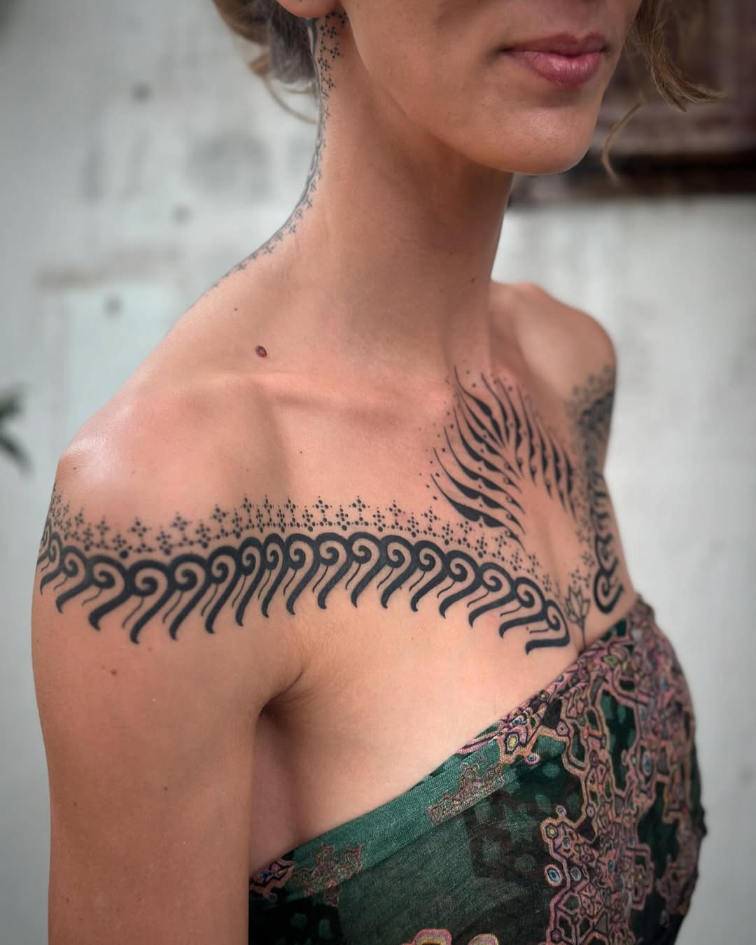 Hand poke tattoo by Arne