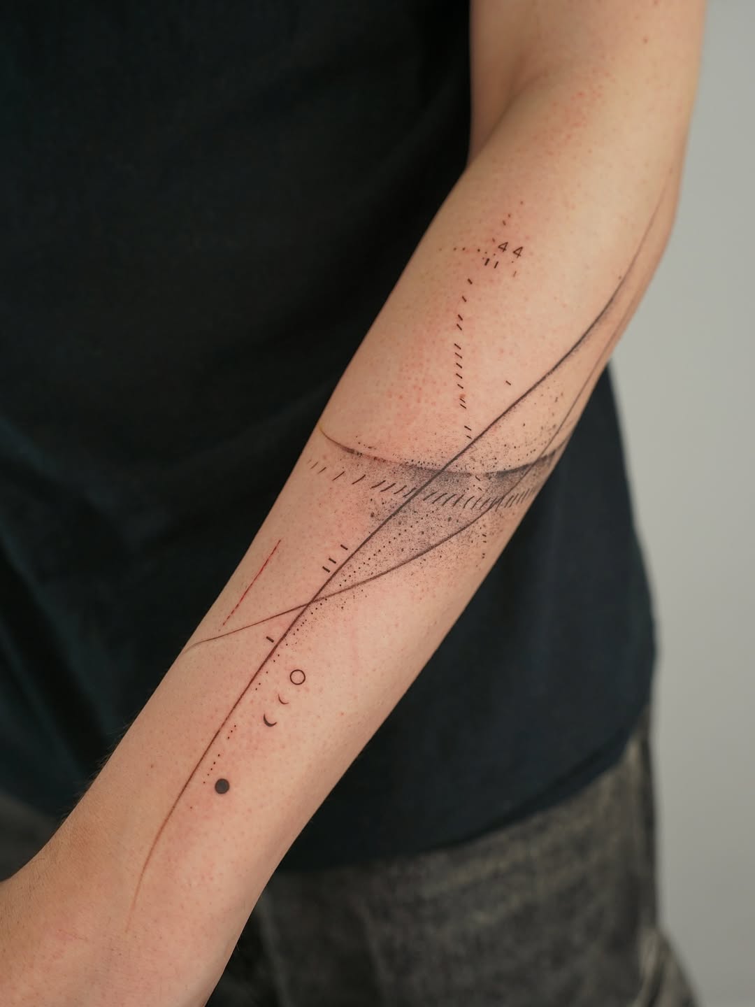 Minimalistic tattoo by Juliakay