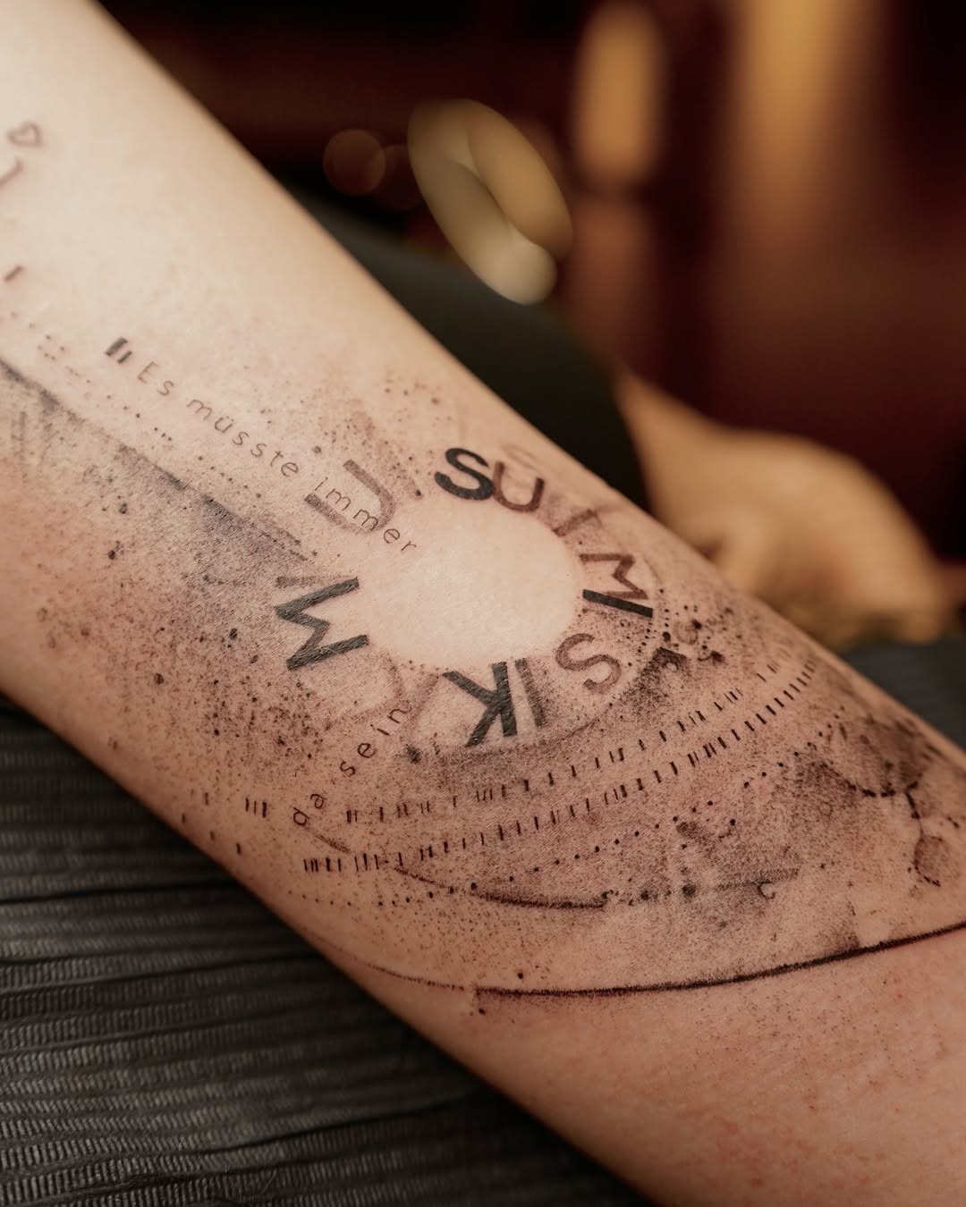 Minimalistic tattoo by Juliakay
