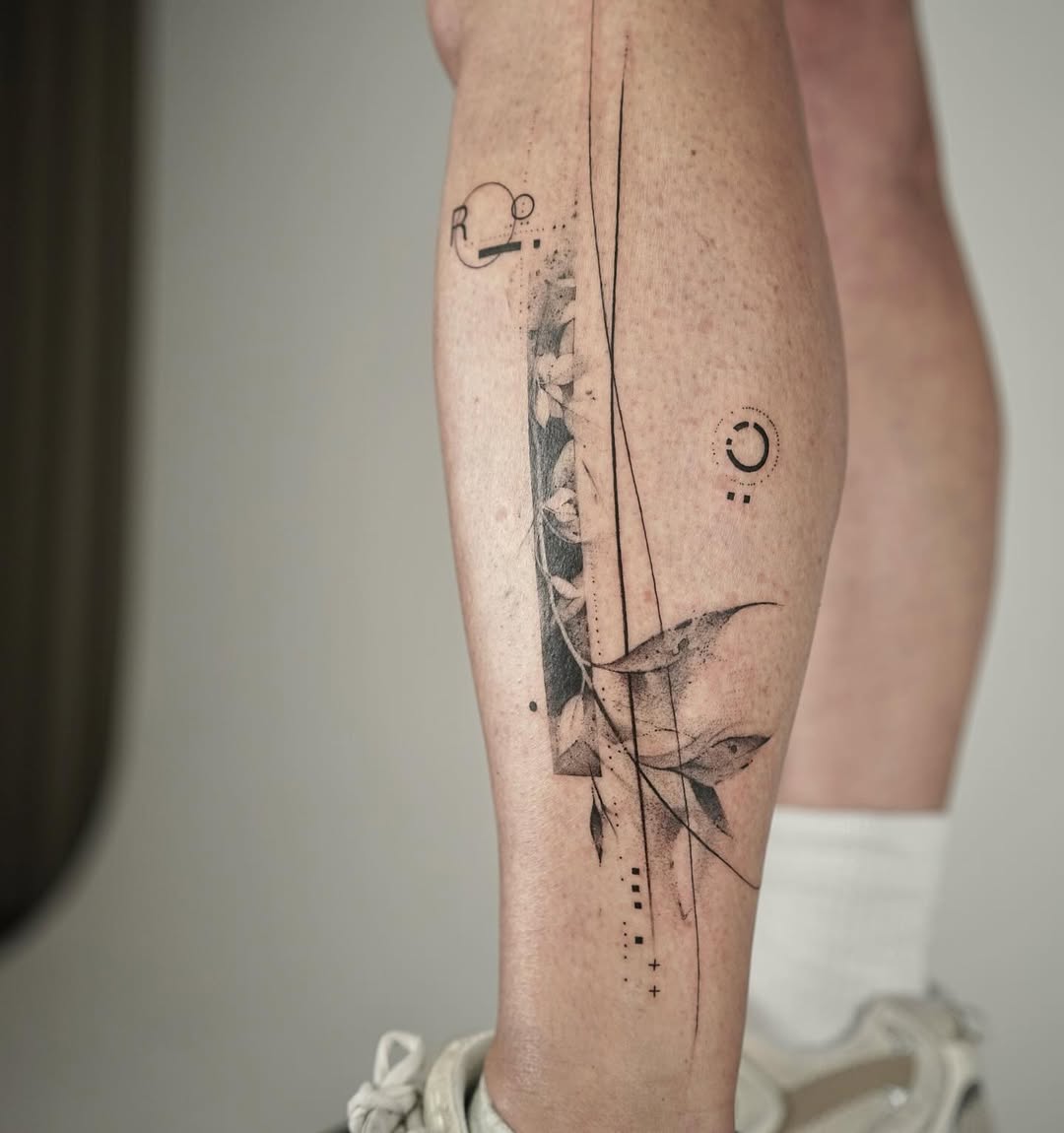 Minimalistic tattoo by Juliakay