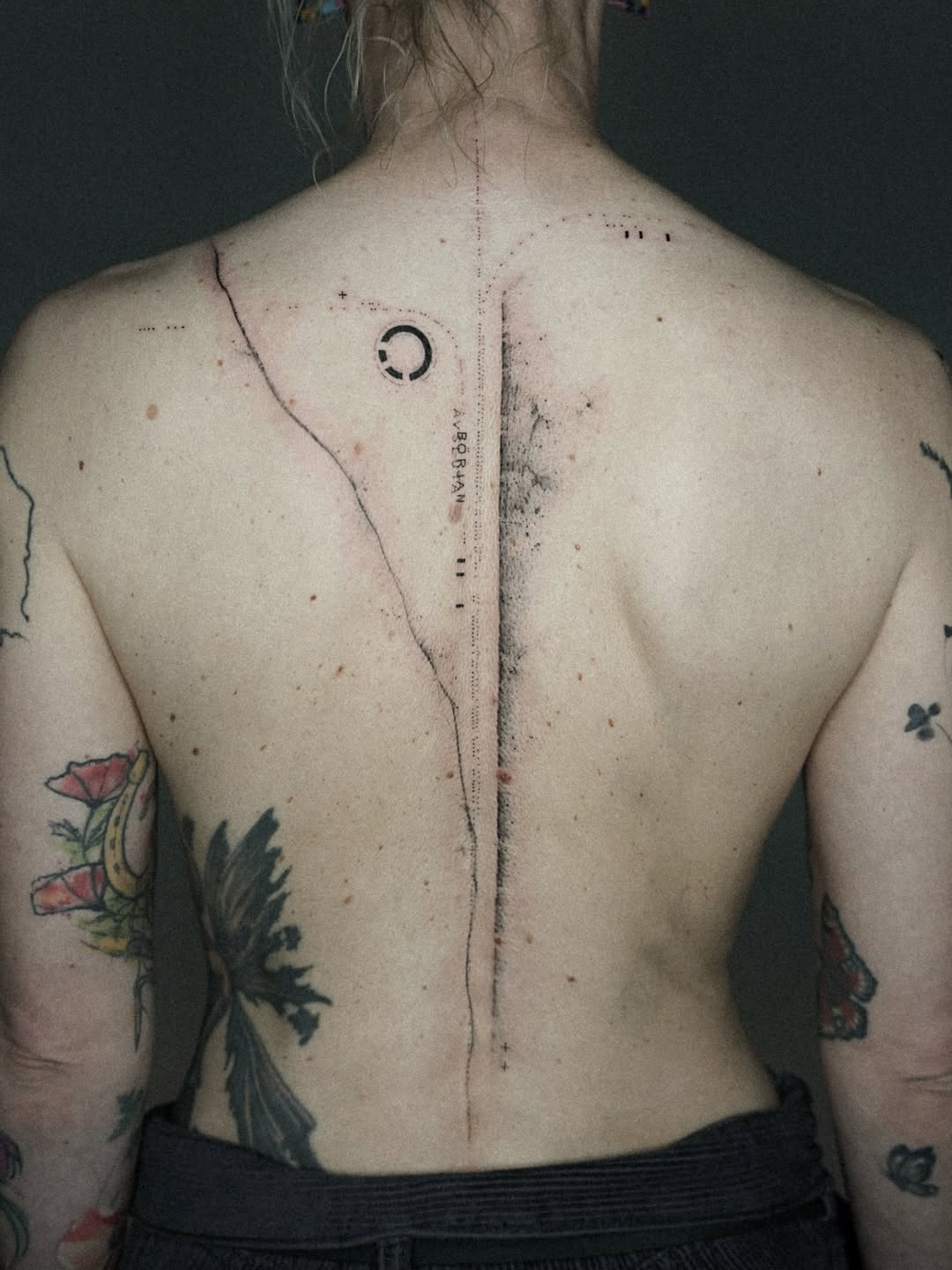 Minimalistic tattoo by Juliakay