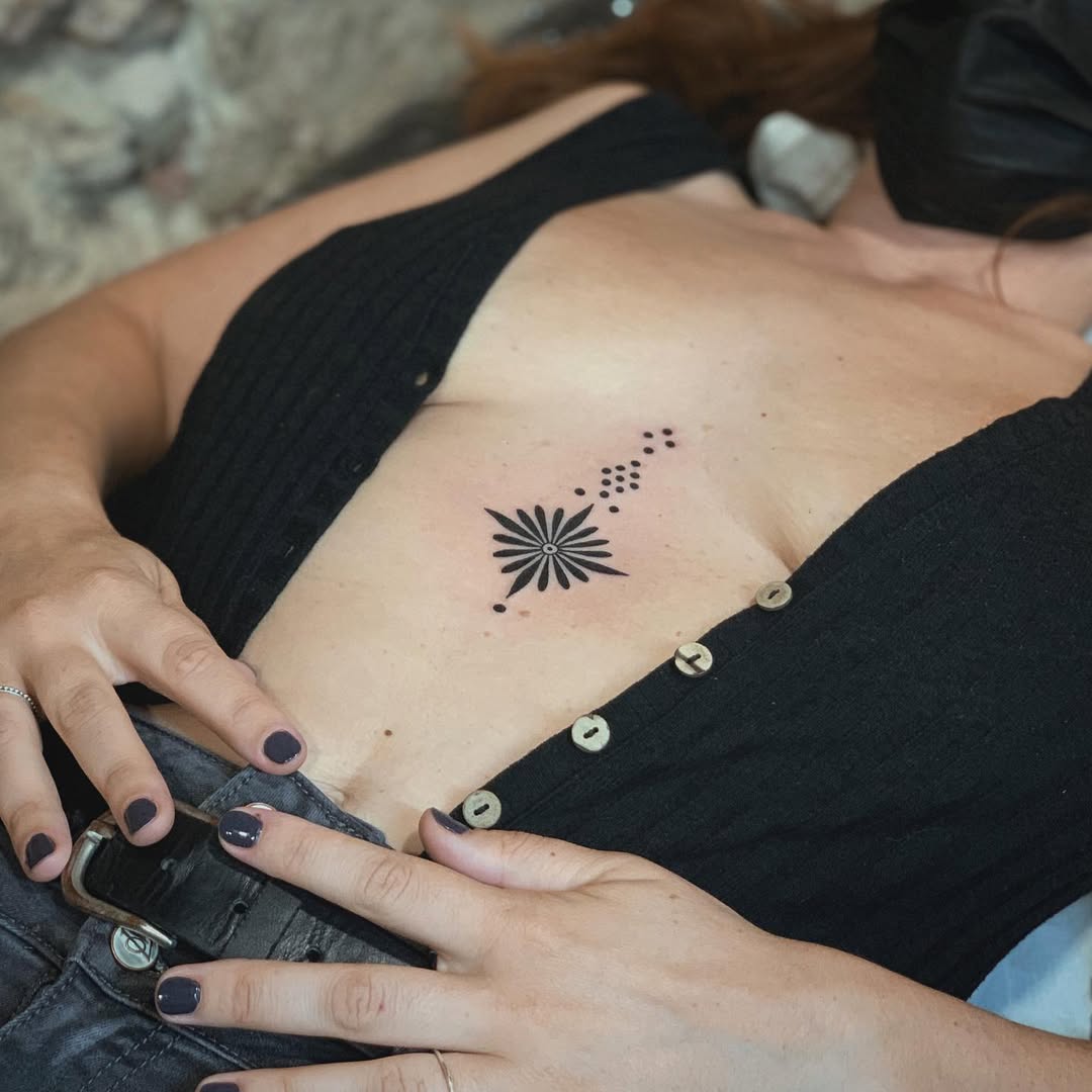 Ornamental tattoo by Beve