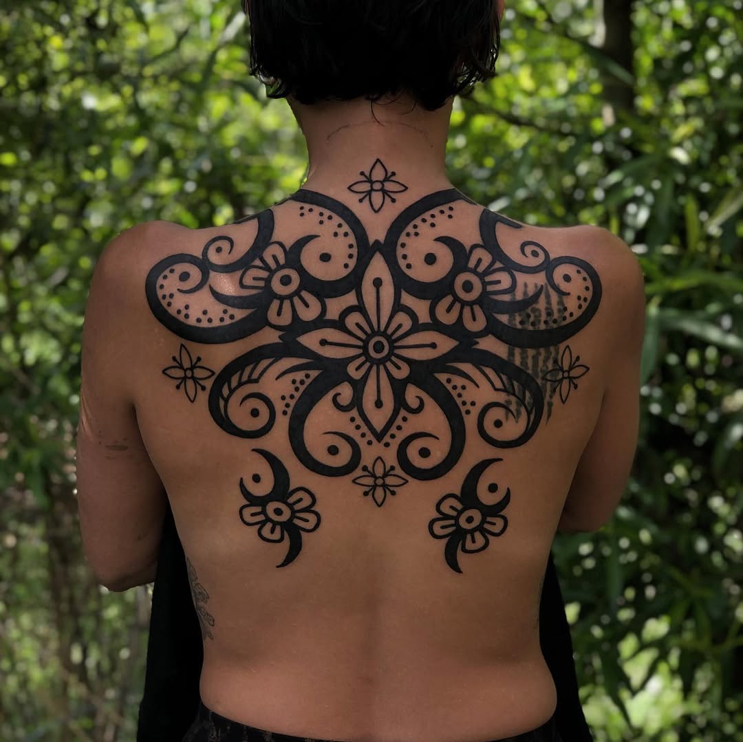 Ornamental tattoo by Cloditta