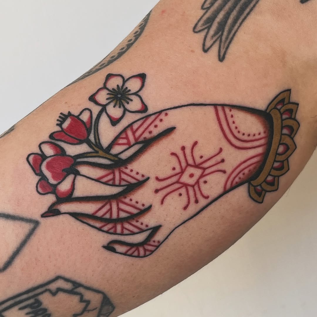 Ornamental tattoo by Cloditta