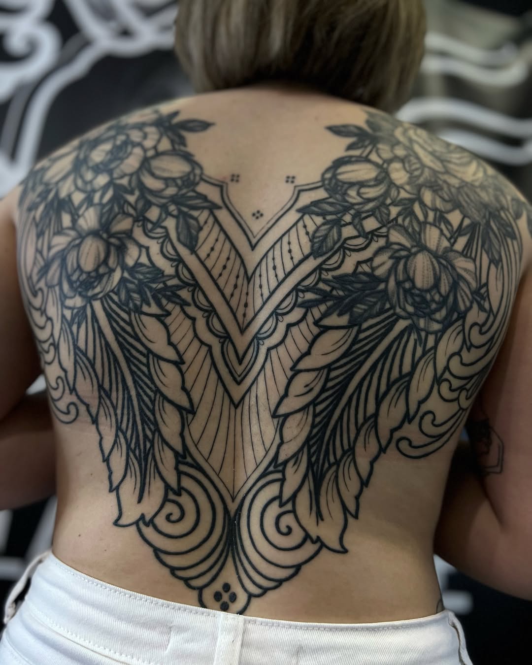 Ornamental tattoo by Pallada
