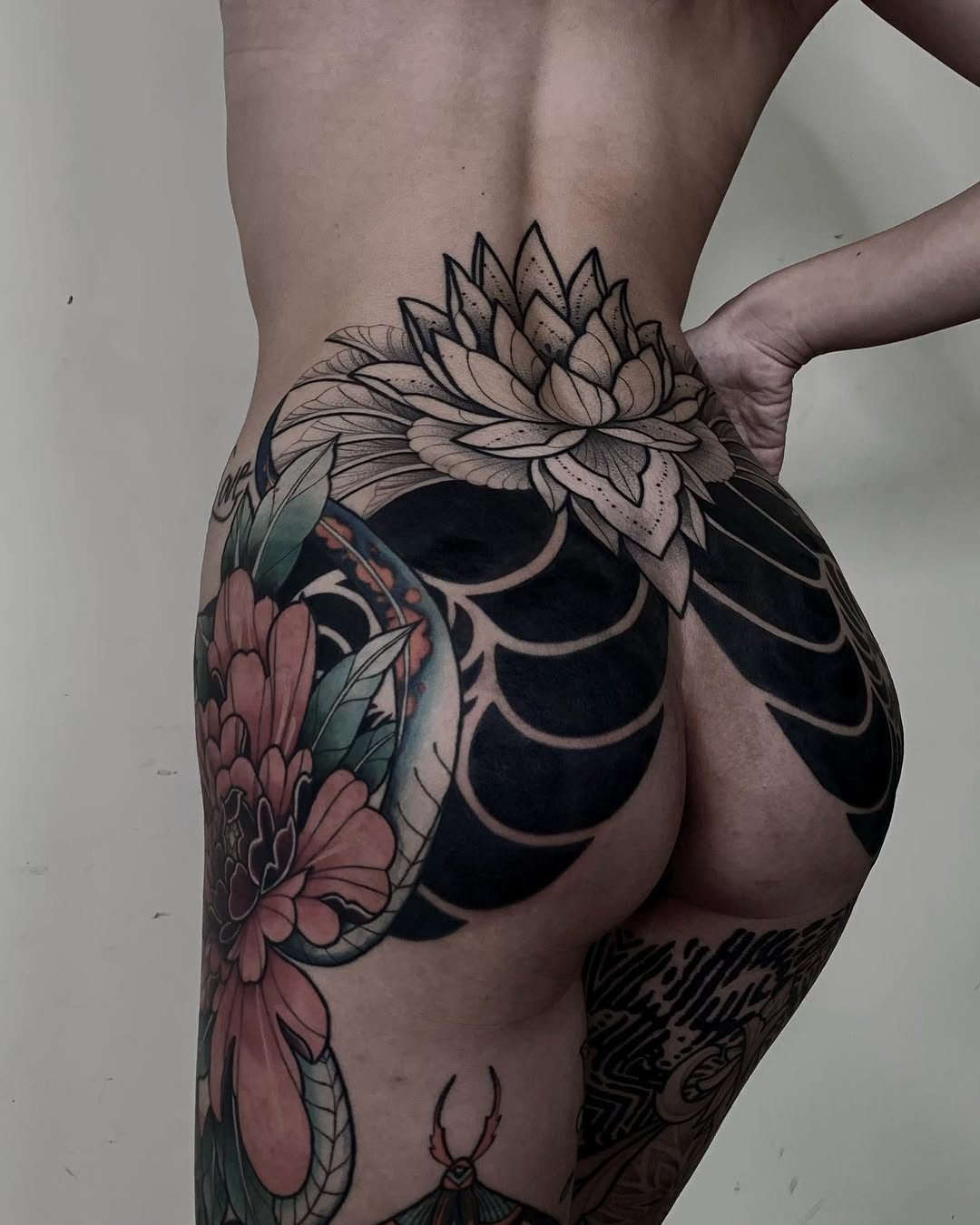 Ornamental tattoo by Pallada