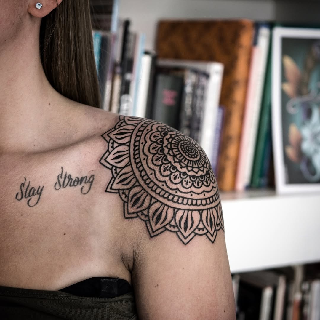 Traditional tattoo by Alberto Balboa