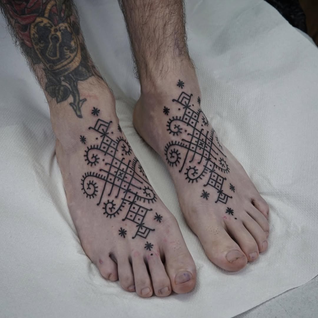 Traditional tattoo by Alberto Balboa