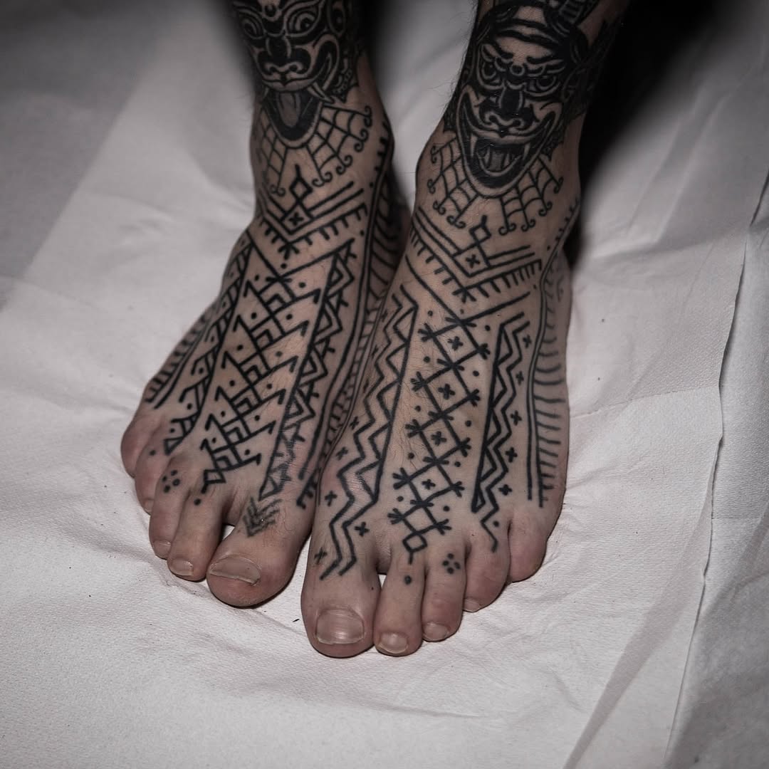Traditional tattoo by Alberto Balboa