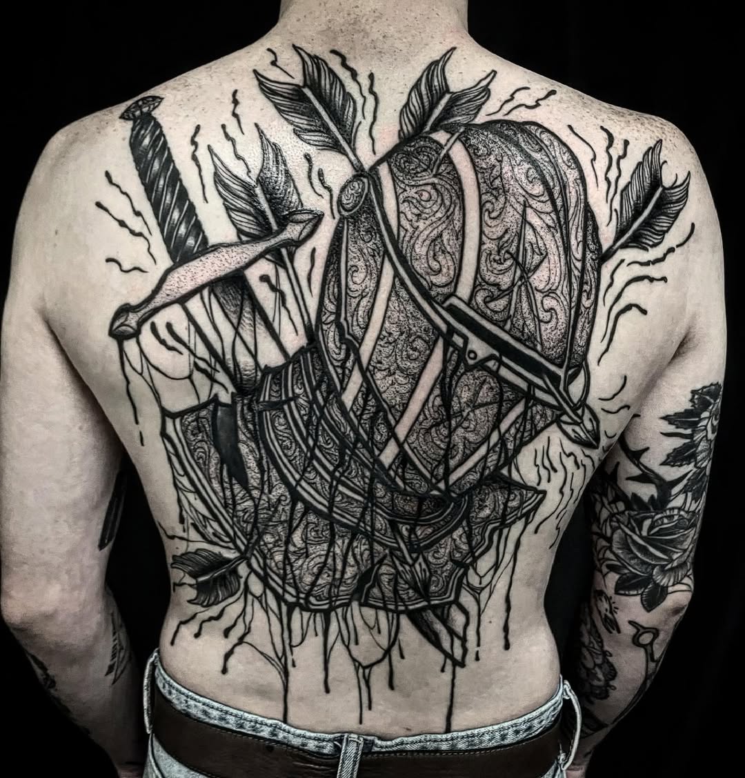 Traditional tattoo by Niculin Gross