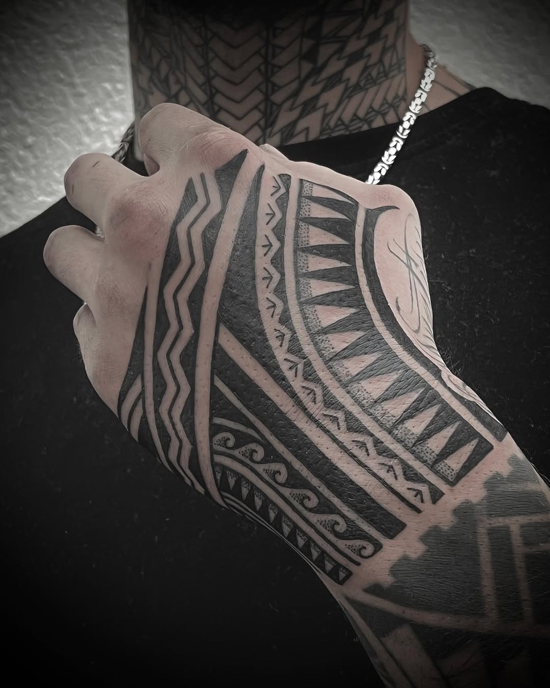Tribal tattoo by Romeo
