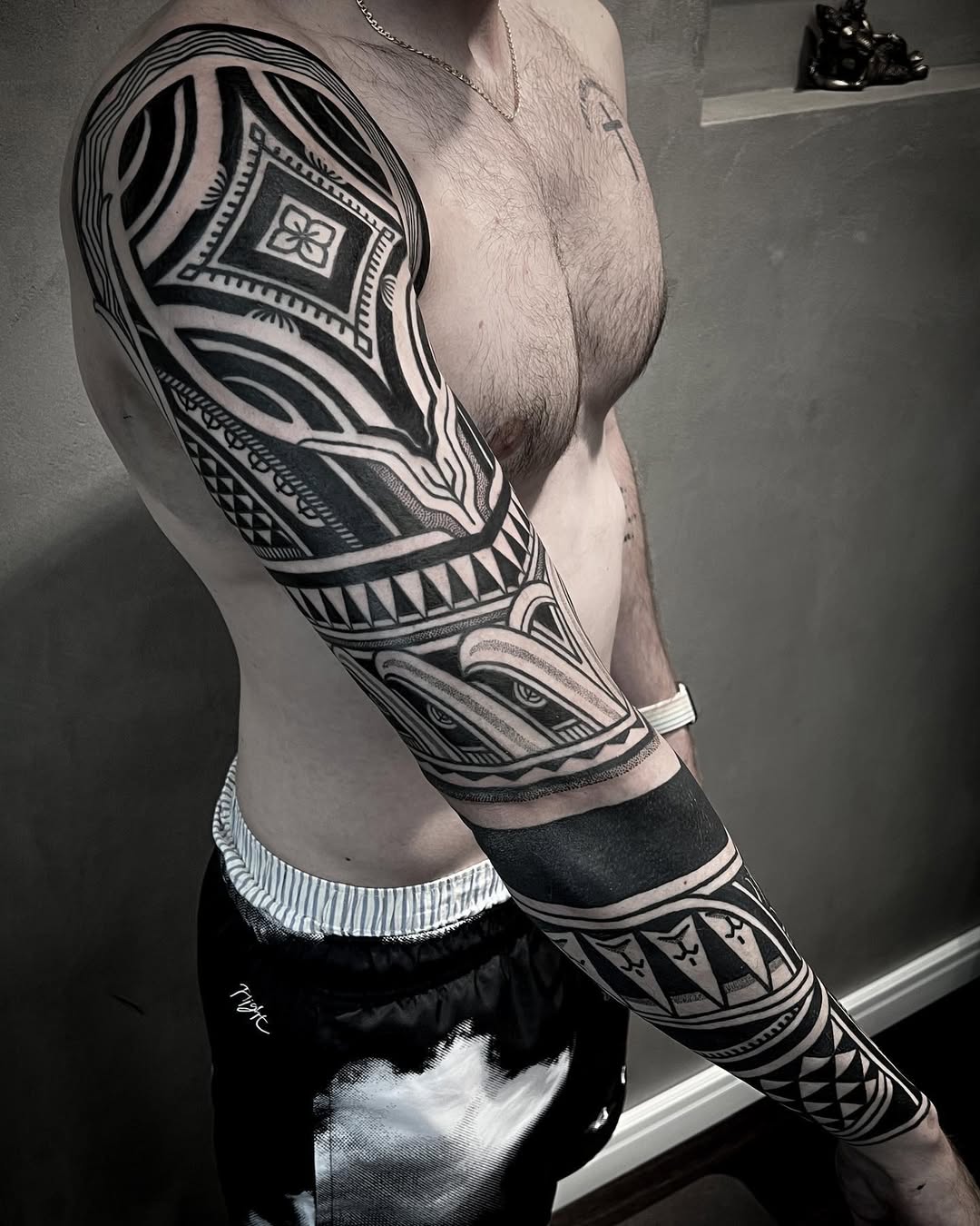 Tribal tattoo by Romeo