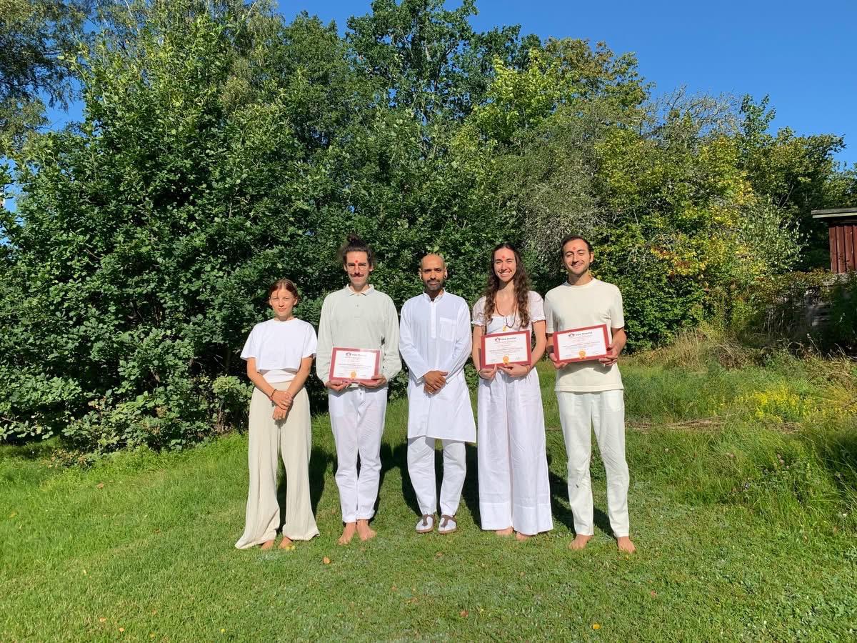 Yoga retreat image 9