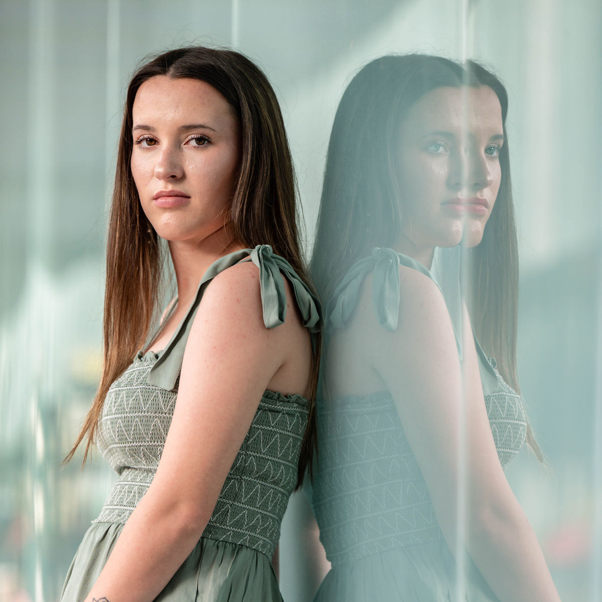 Natural Light Portrait Photography Sample by Charles Braun Photography