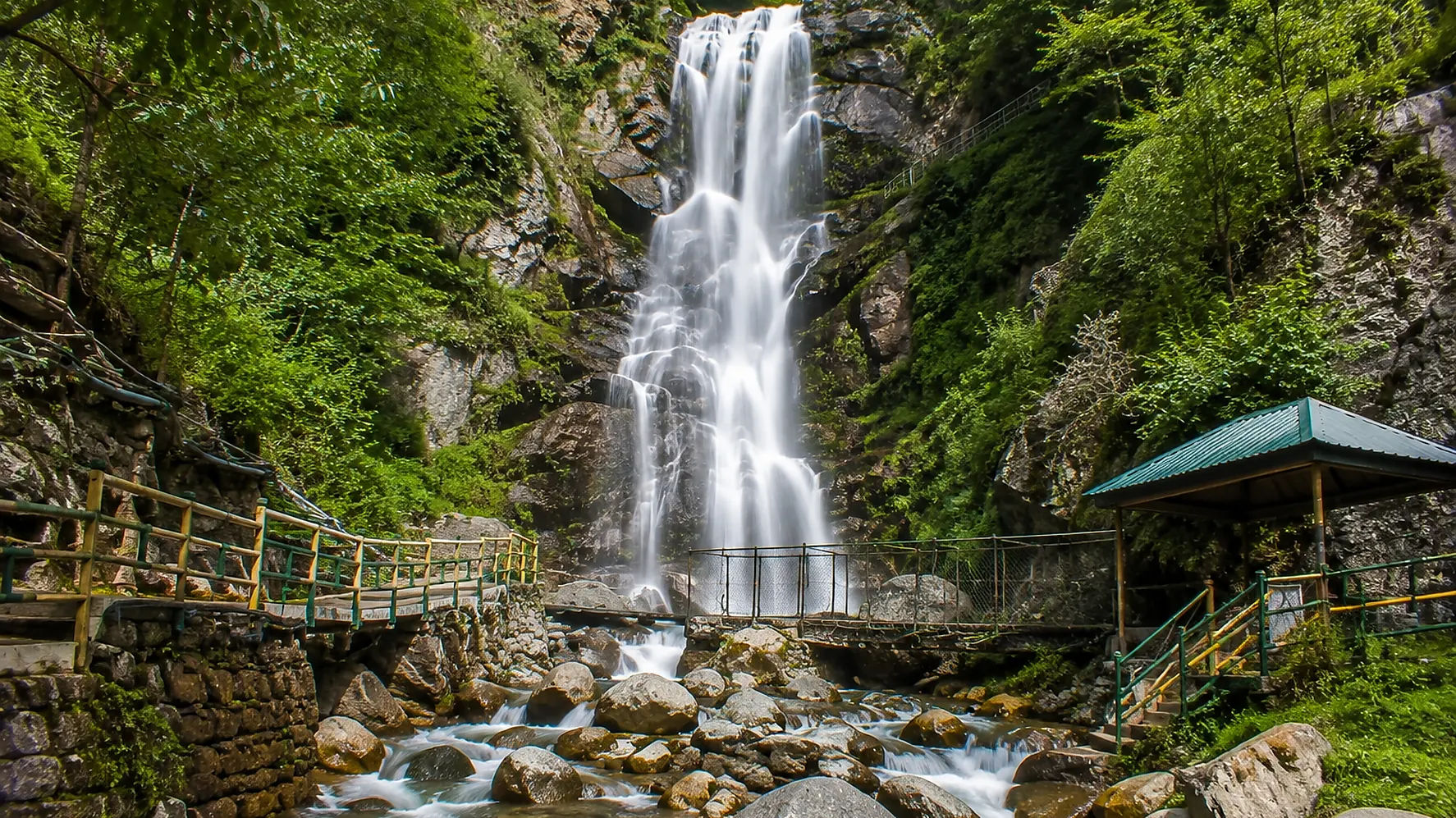 Jana Waterfall near Naggar surrounded by Himalayan forest