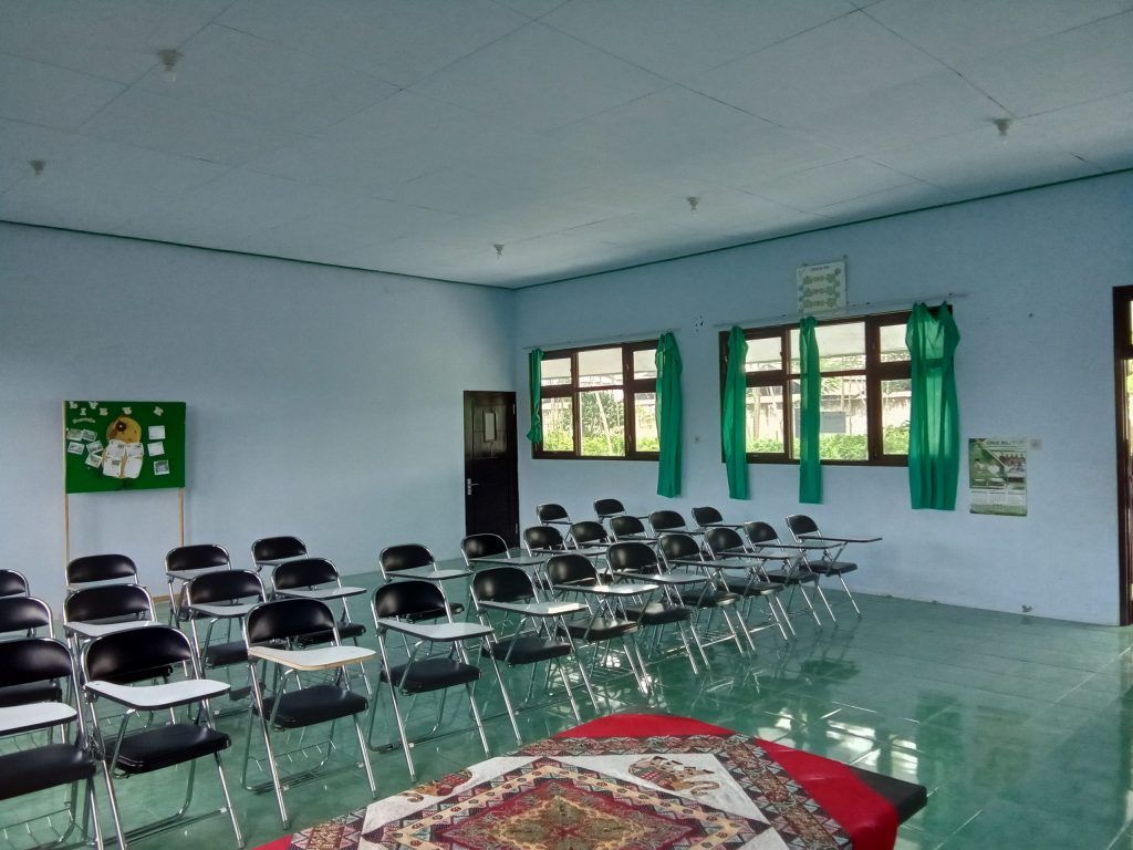 Ruang Kelas Universitas Nahdlatul Ulama Blitar