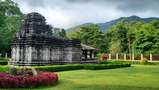 Tambdi Surla Temple