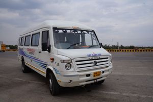 tempo traveller price in bangalore per km
