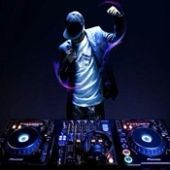 DJ