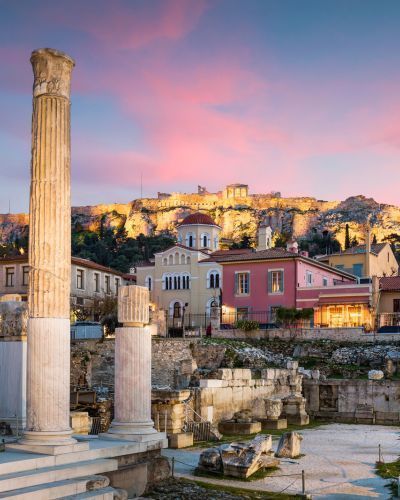 LLEGADA A ATENAS