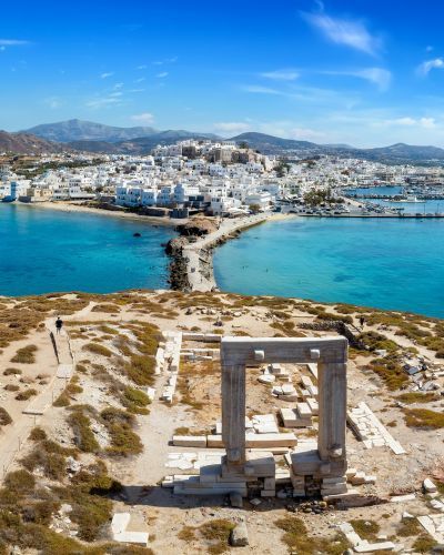 NAXOS 