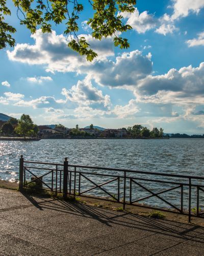 IOÁNNINA: VISITA DE LA CIUDAD – LAGO DE PAMVÓTIDA