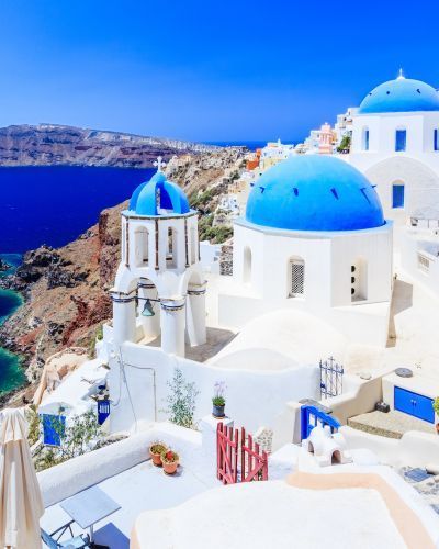 MARTES / ATENAS – SANTORINI