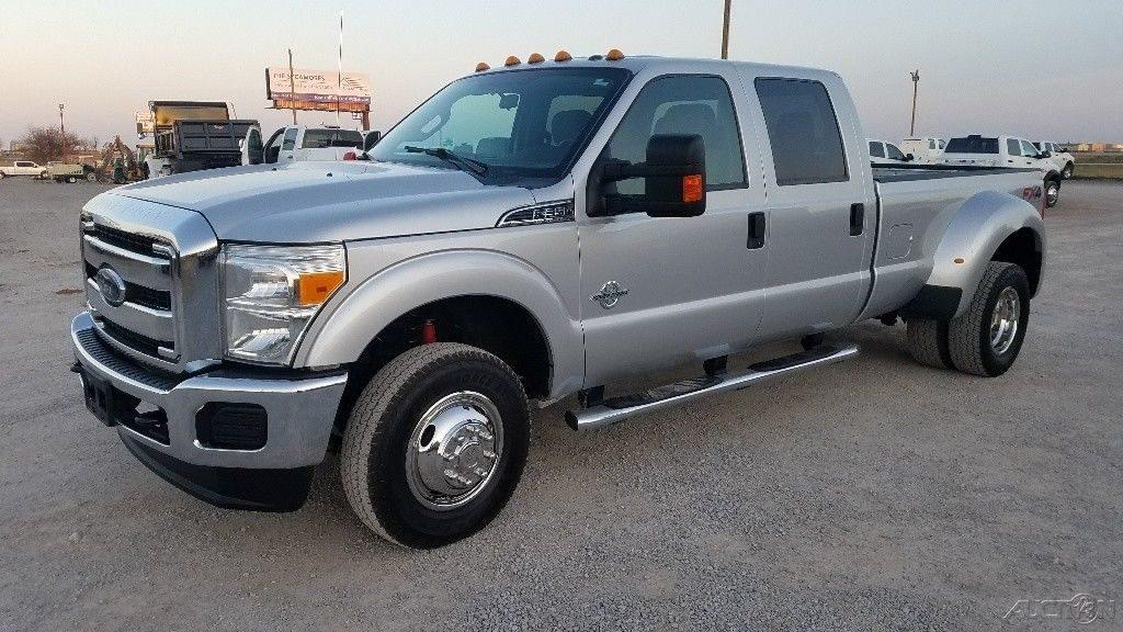 strong 2015 Ford F 350 XLT crew cab