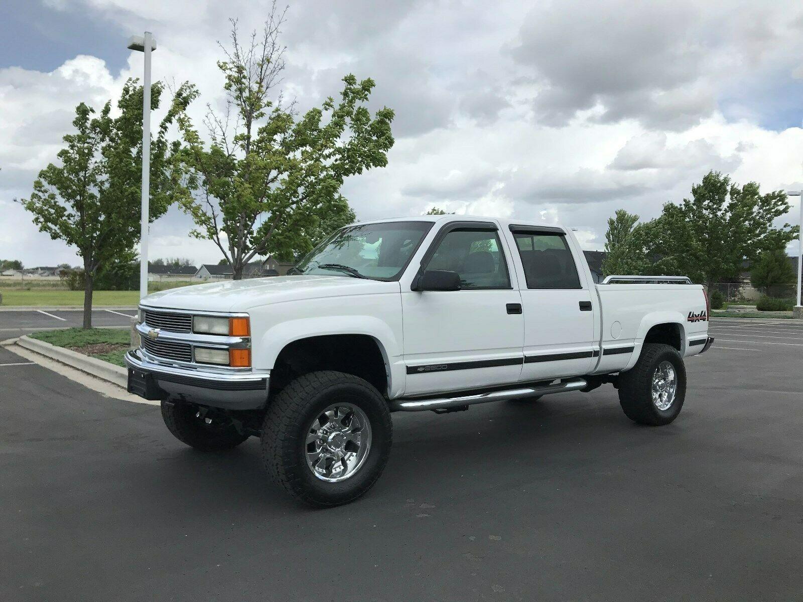 loaded-2000-chevrolet-c-k-2500-silverado-crew-cab-for-sale