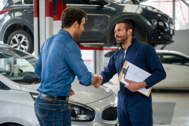 Dealer Service vs. Independent Specialist in Dubai: Which is Right for Your Car?