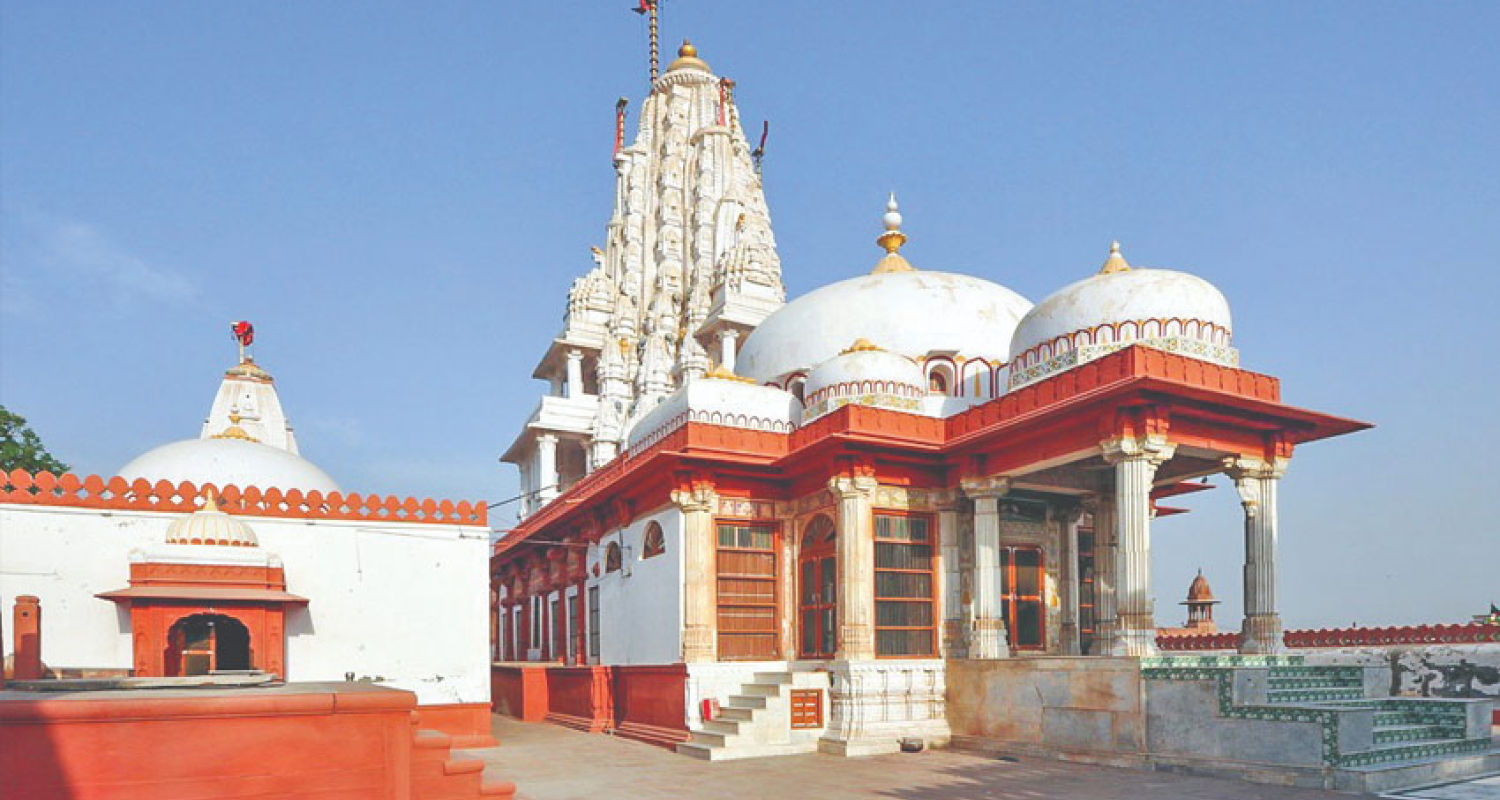Bhandasar Jain temple view