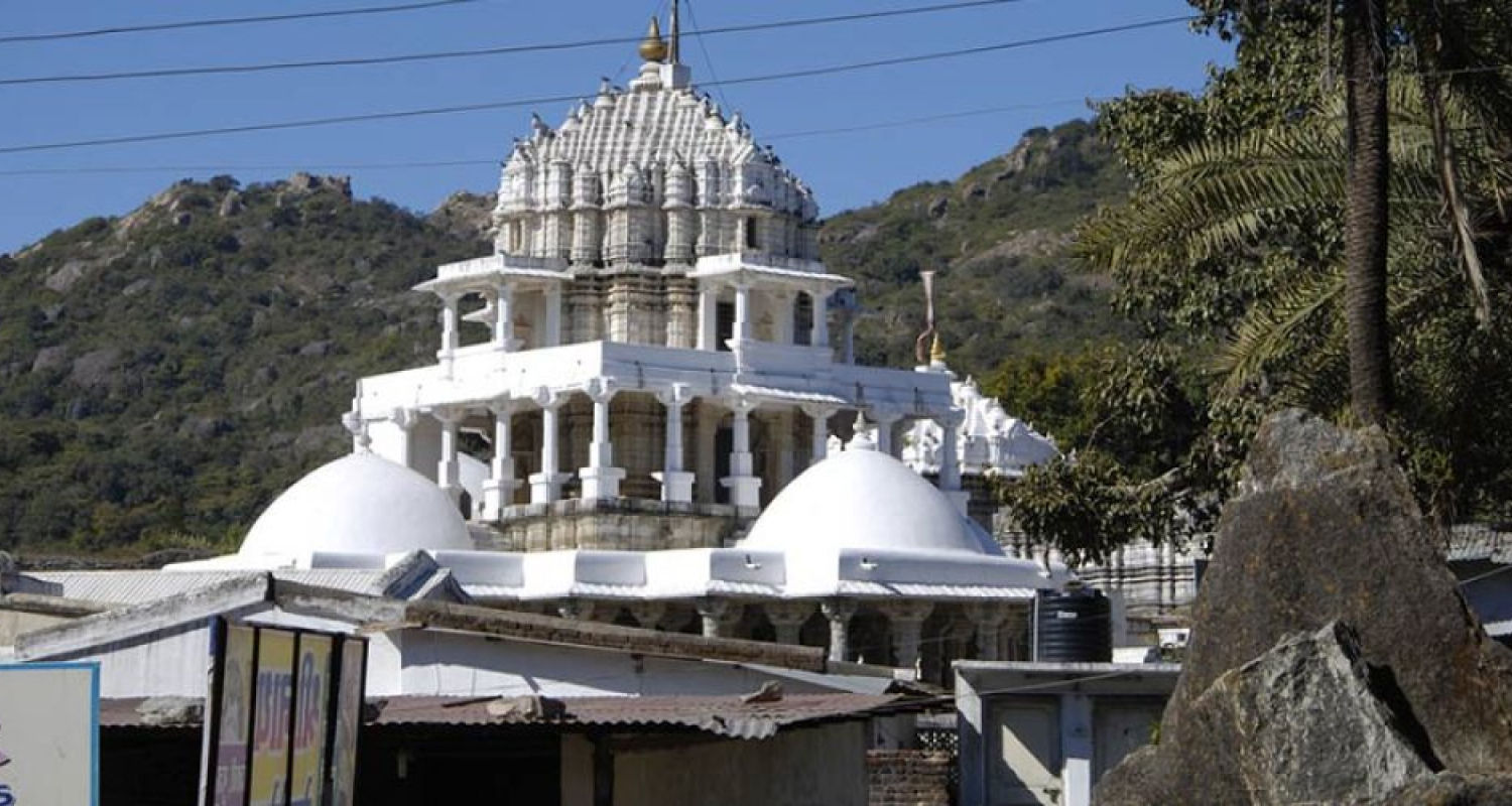 Khartar Vasahi Jain Temple View