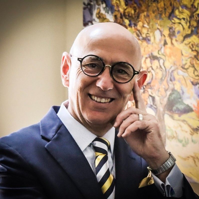 Dr. Gilles LaMarche logo