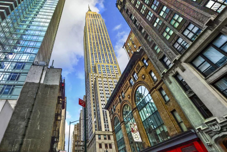 Virtual reality view of New York City used in immersive classrooms 