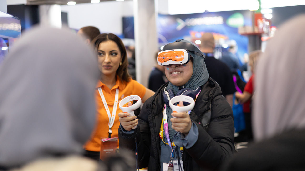 Virtual Reality for Primary School Education