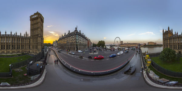Tourist attractions Teaching material