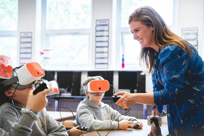 ClassVR being used in primary Schools