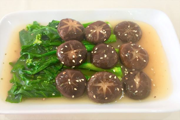 Shiitake Mushrooms on Kale