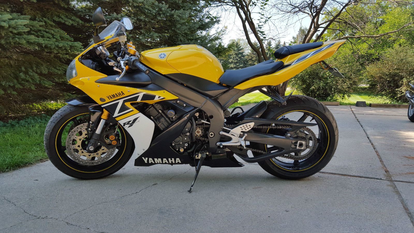 2006 Yamaha R1 YZF R1 Sharp Yellow 50th Anniversary Edition Yamaha