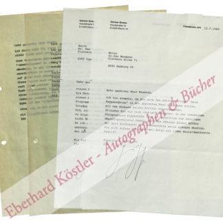 Grass, Günter, Schriftsteller und Nobelpreisträger (1927-2015). Grass, Günter, Schriftsteller und Nobelpreisträger (1927-2015).