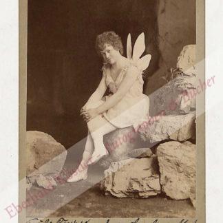 Conrad, Paula, Schauspielerin (1860-1938). Conrad, Paula, Schauspielerin (1860-1938).