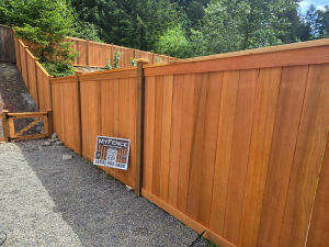 Bonney Lake Clear Cedar Picture Frame Fence 1